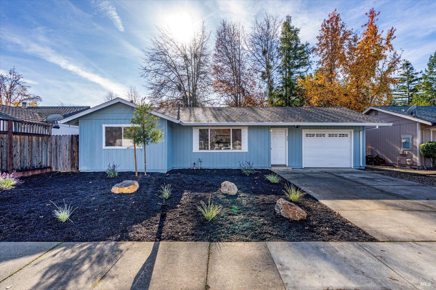 926 Robbie Way