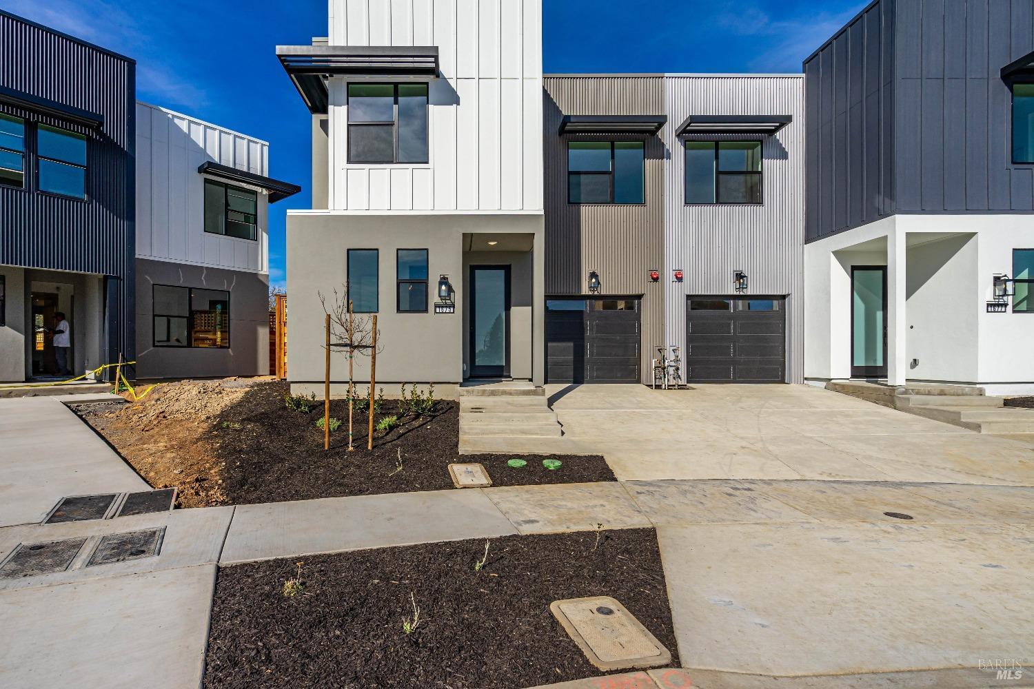 1606 Tecado Dr