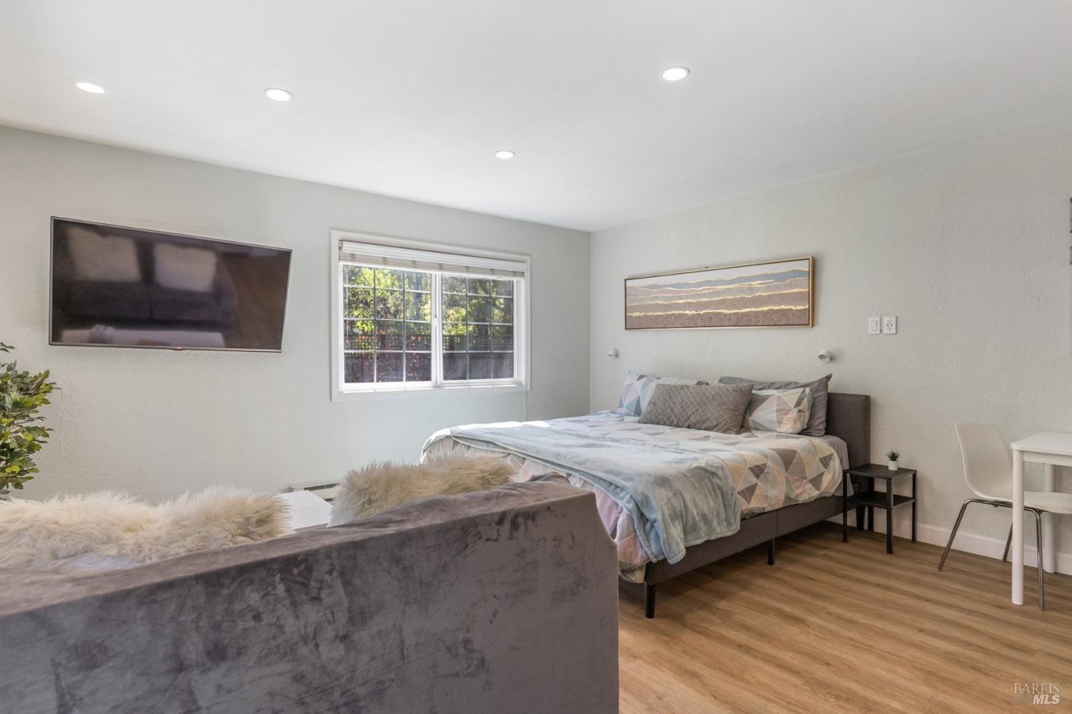 3490 Happy Valley Ct