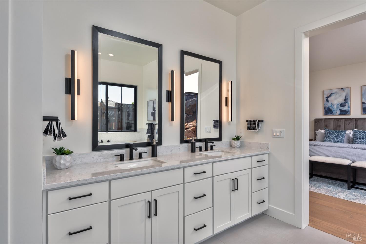 3806 Horizon View Way