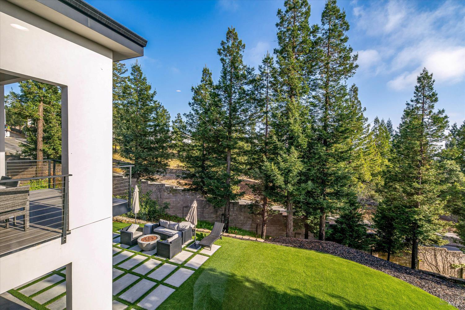 1994 W Bristlecone Ct