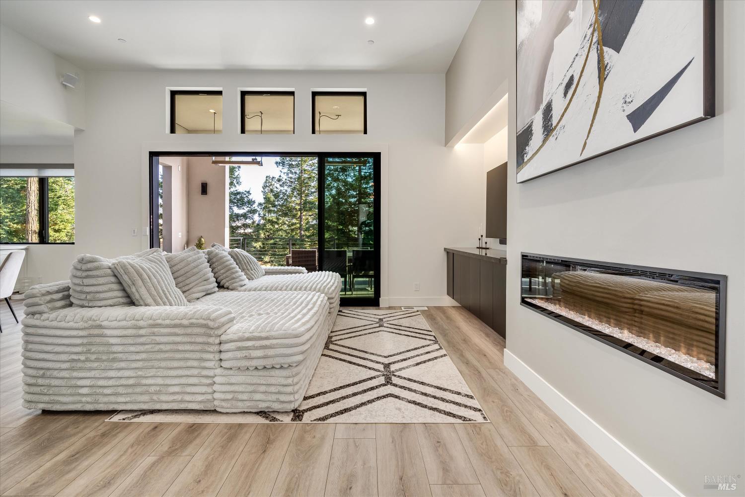 1994 W Bristlecone Ct