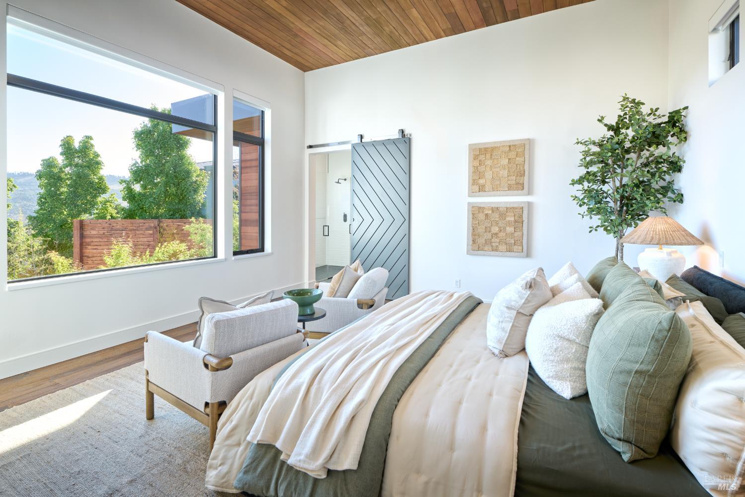 3972 Shelter Glen Way