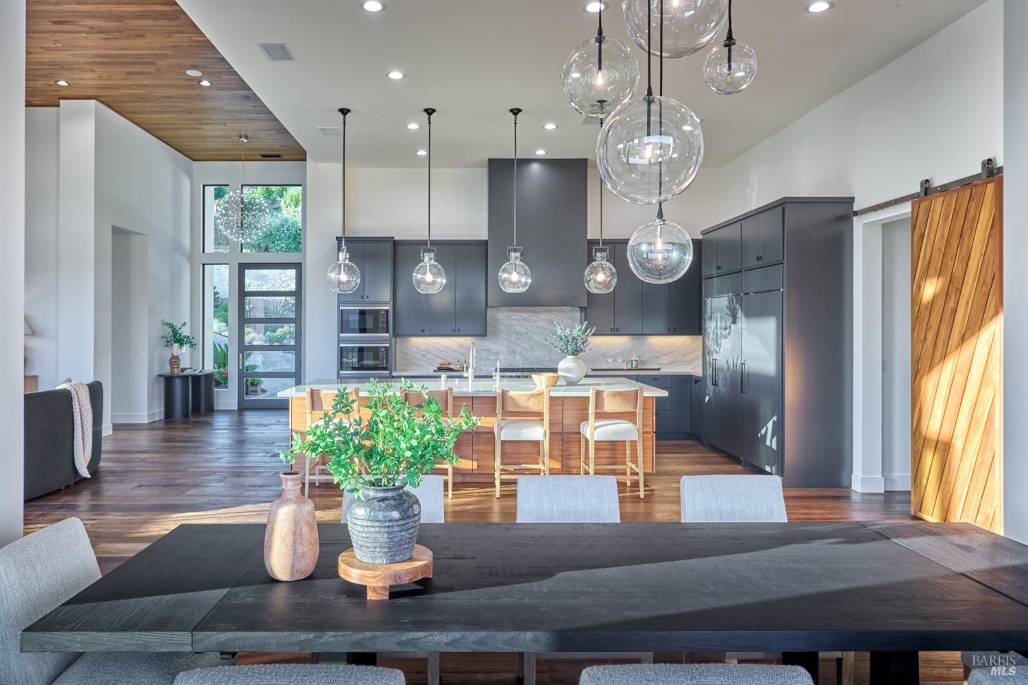 3972 Shelter Glen Way