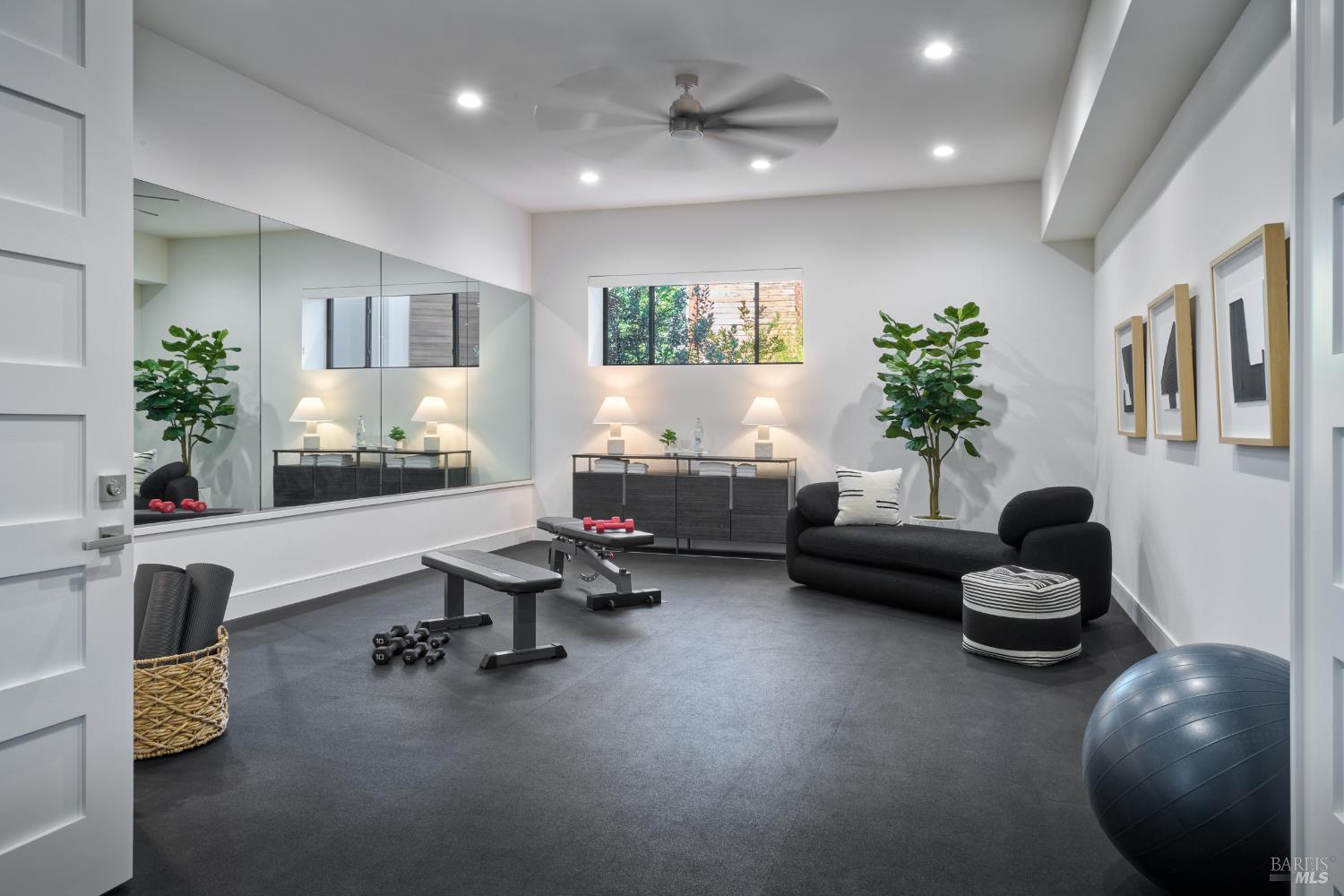 3972 Shelter Glen Way