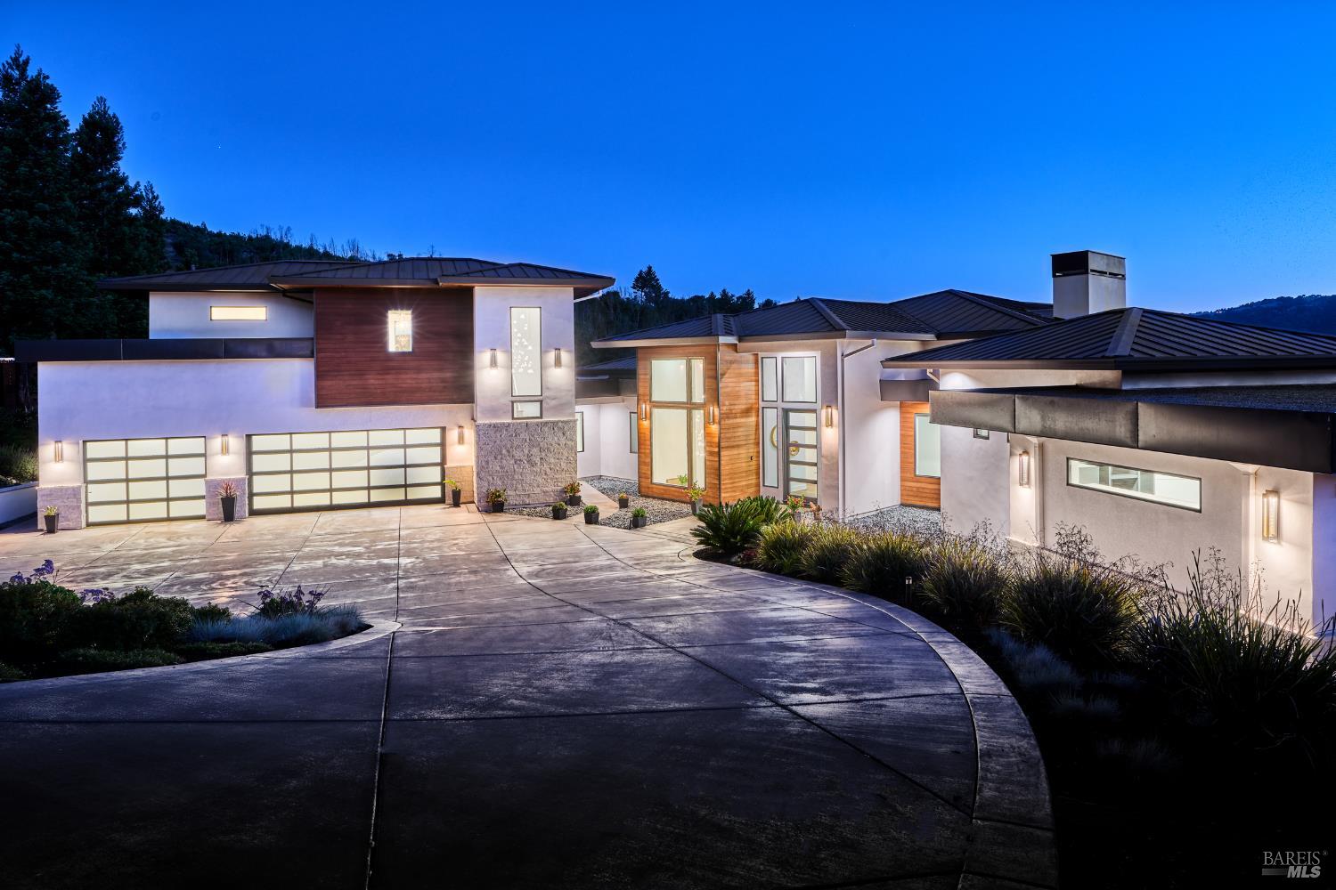 3972 Shelter Glen Way