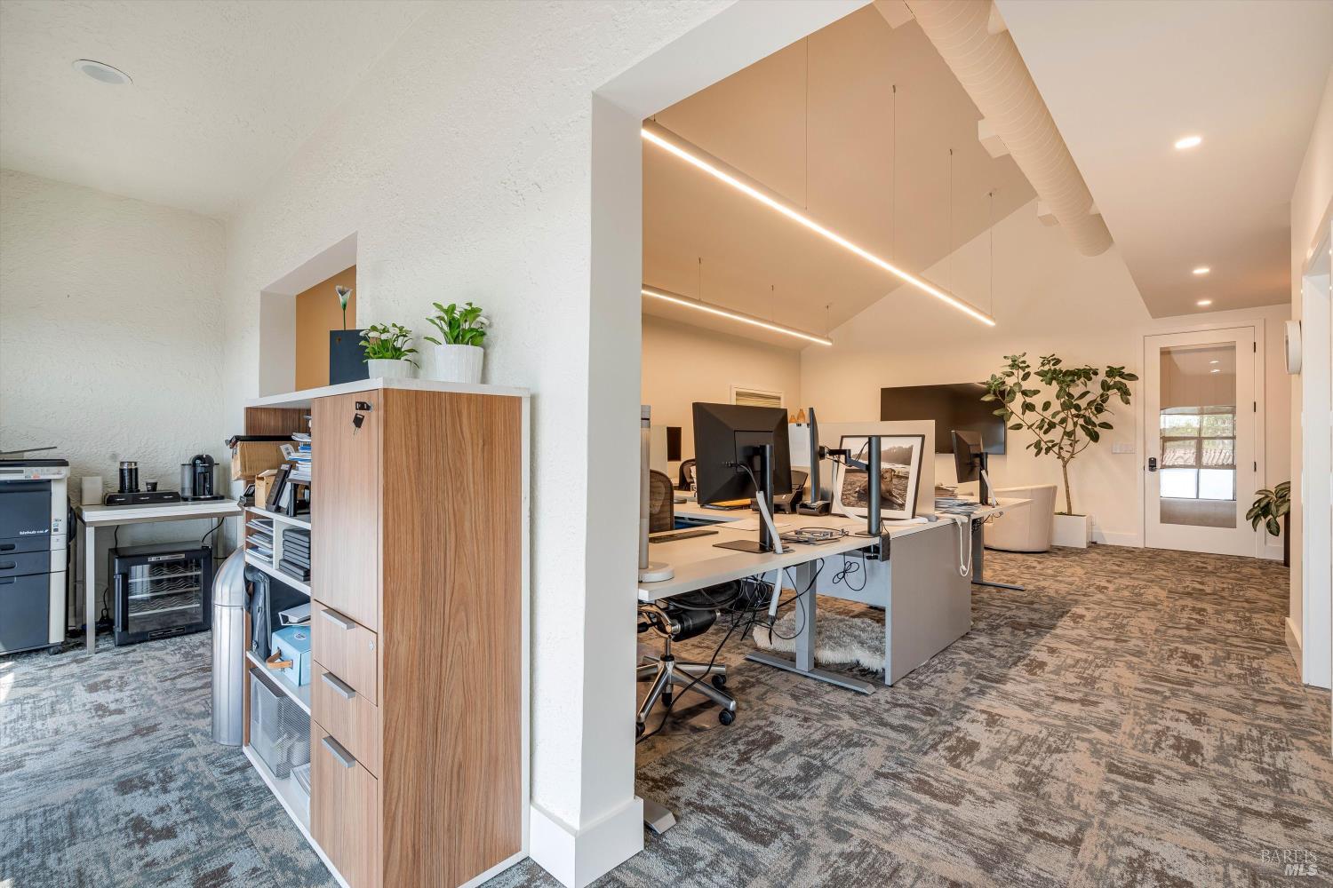 190 W Napa St