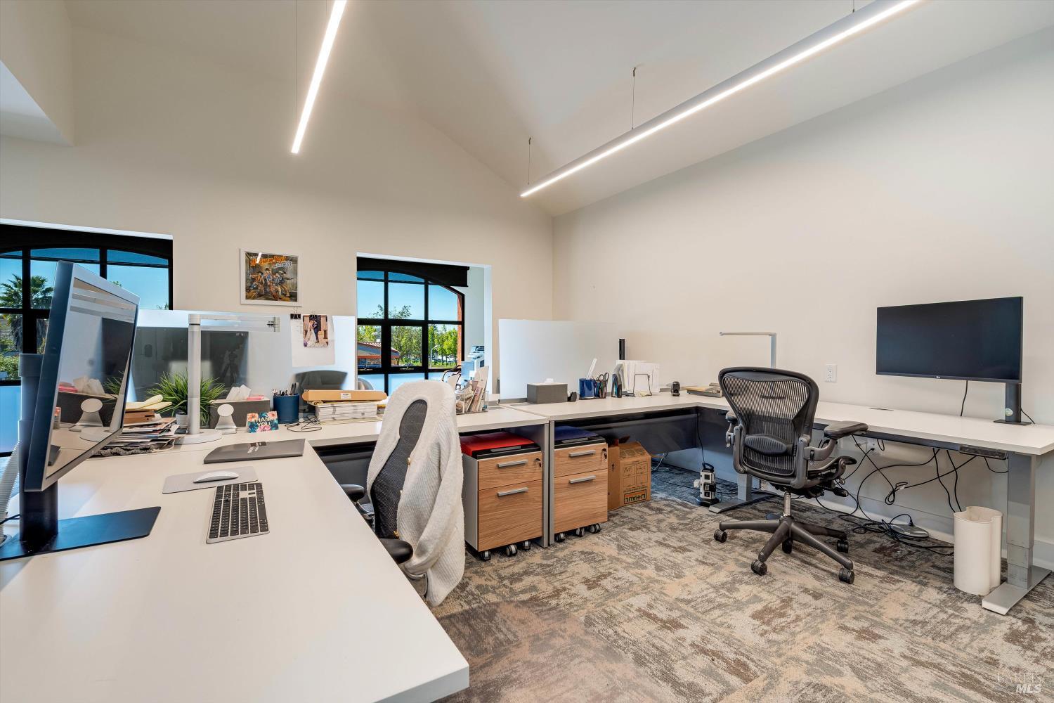 190 W Napa St