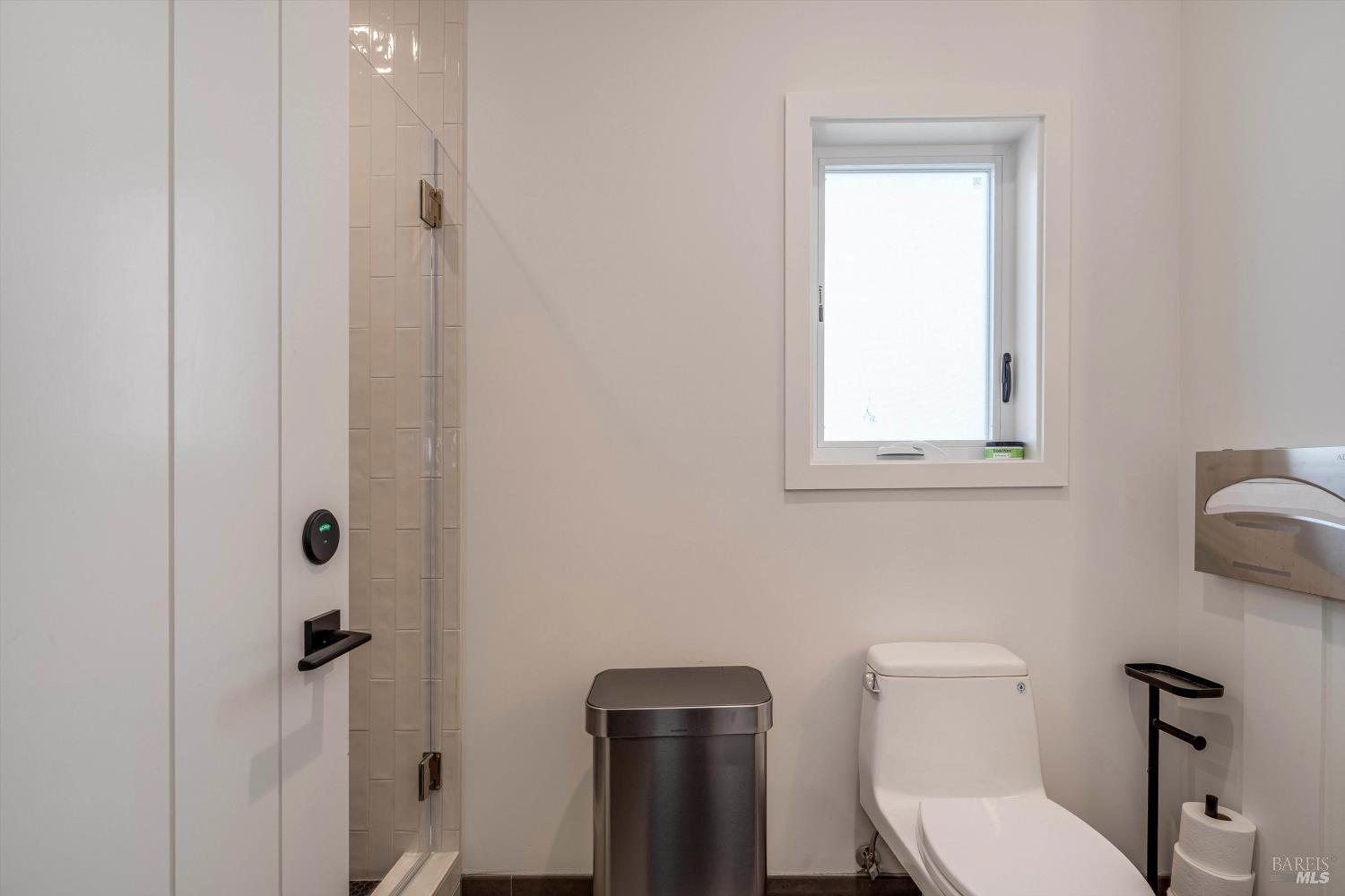 190 W Napa St