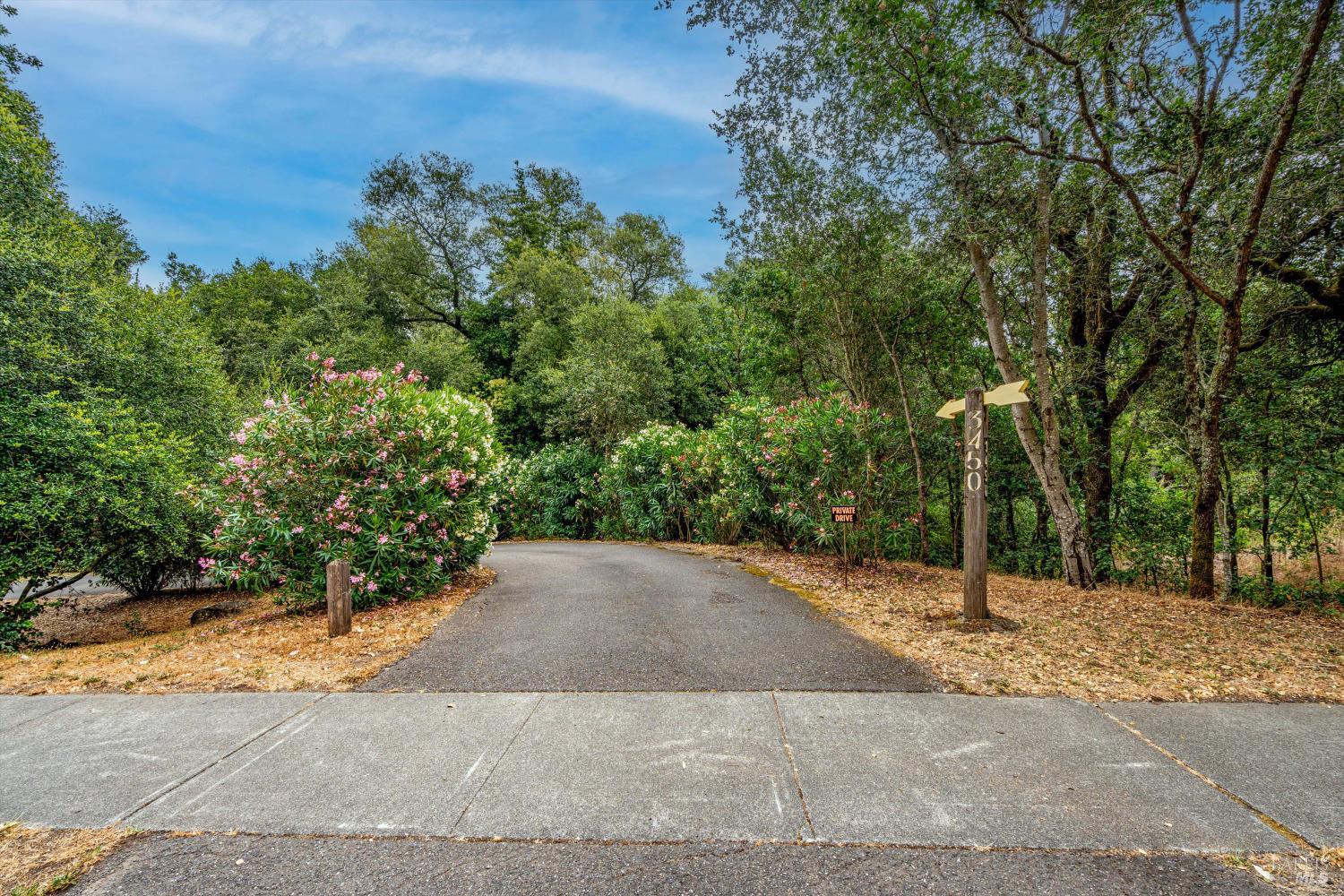3450 Chanate Rd