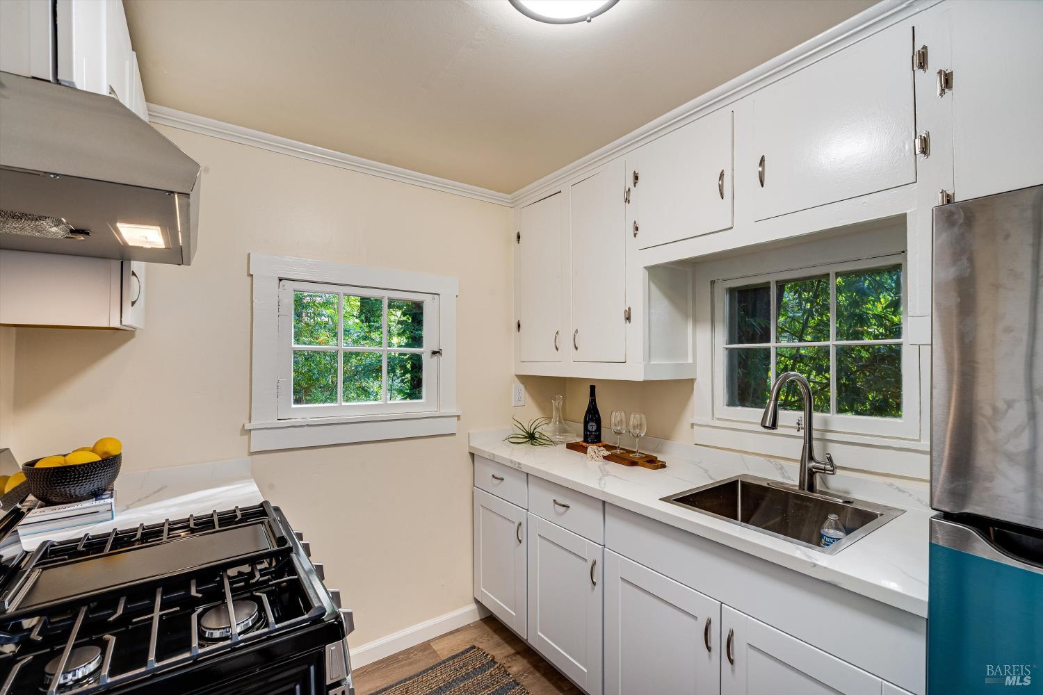 15704 Old River Rd