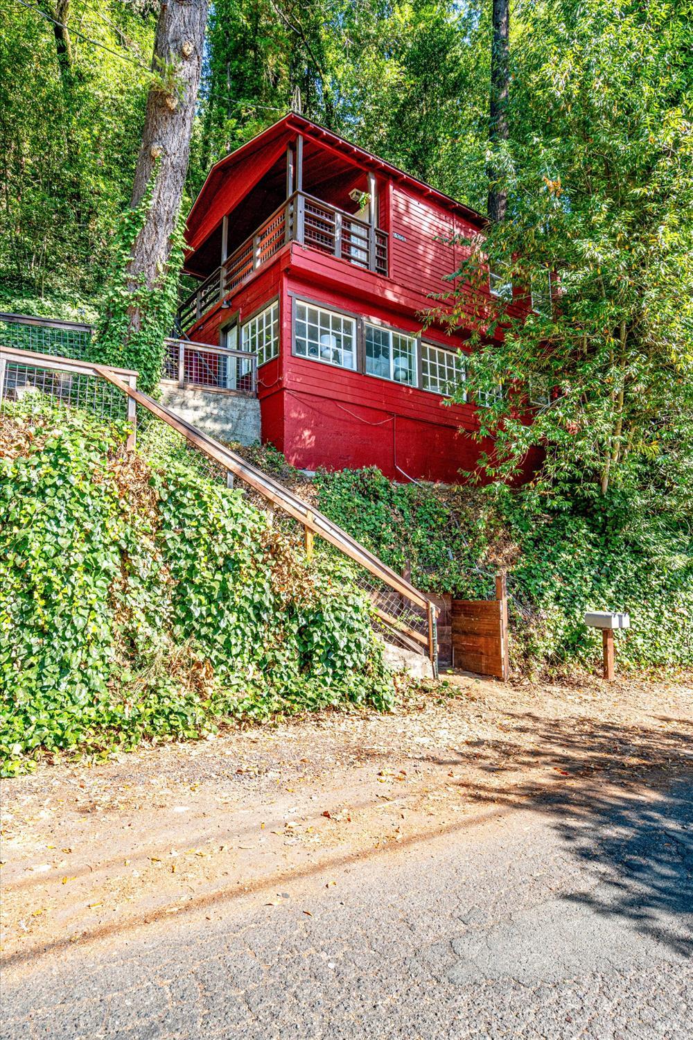 15704 Old River Rd