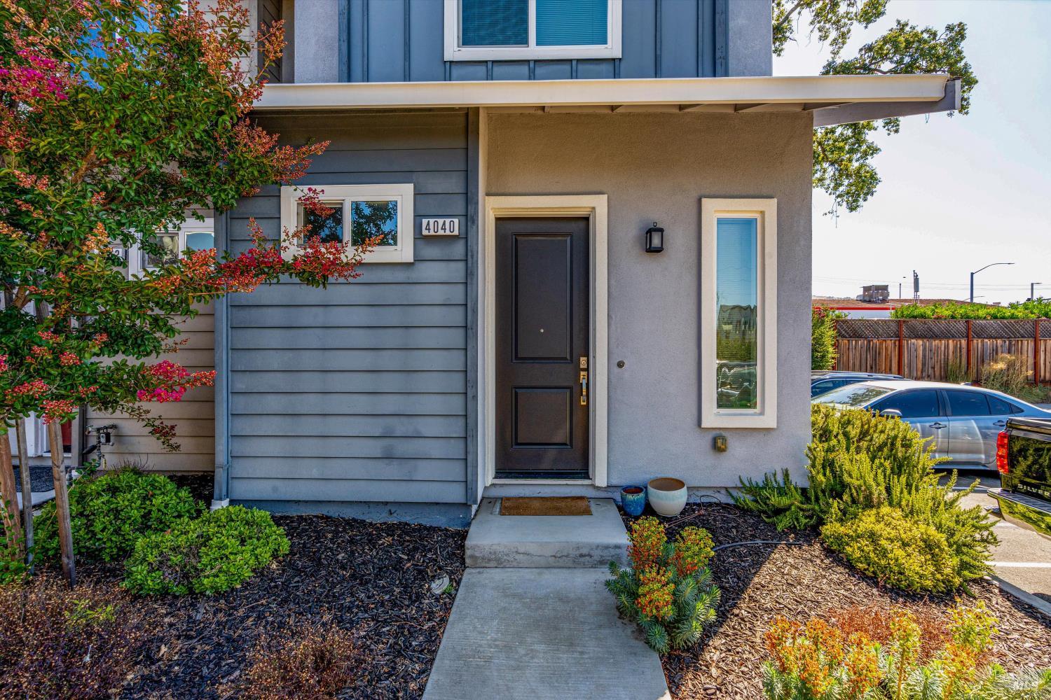 4040 Alexander David Ct