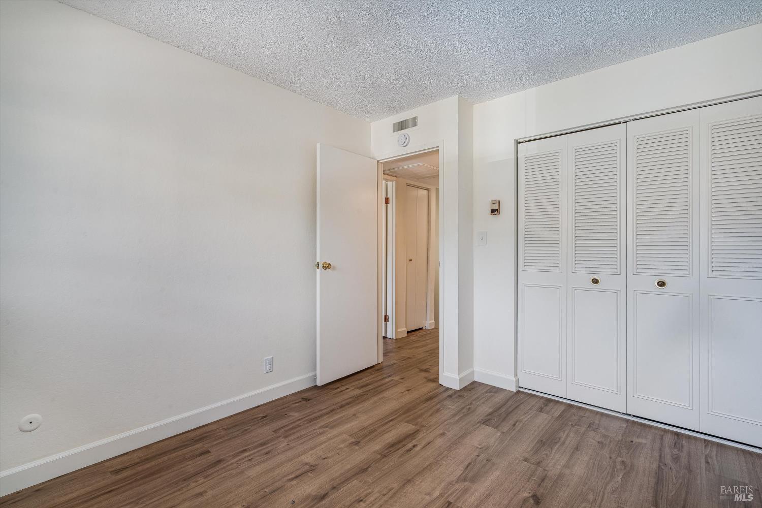 21 Avram Ave