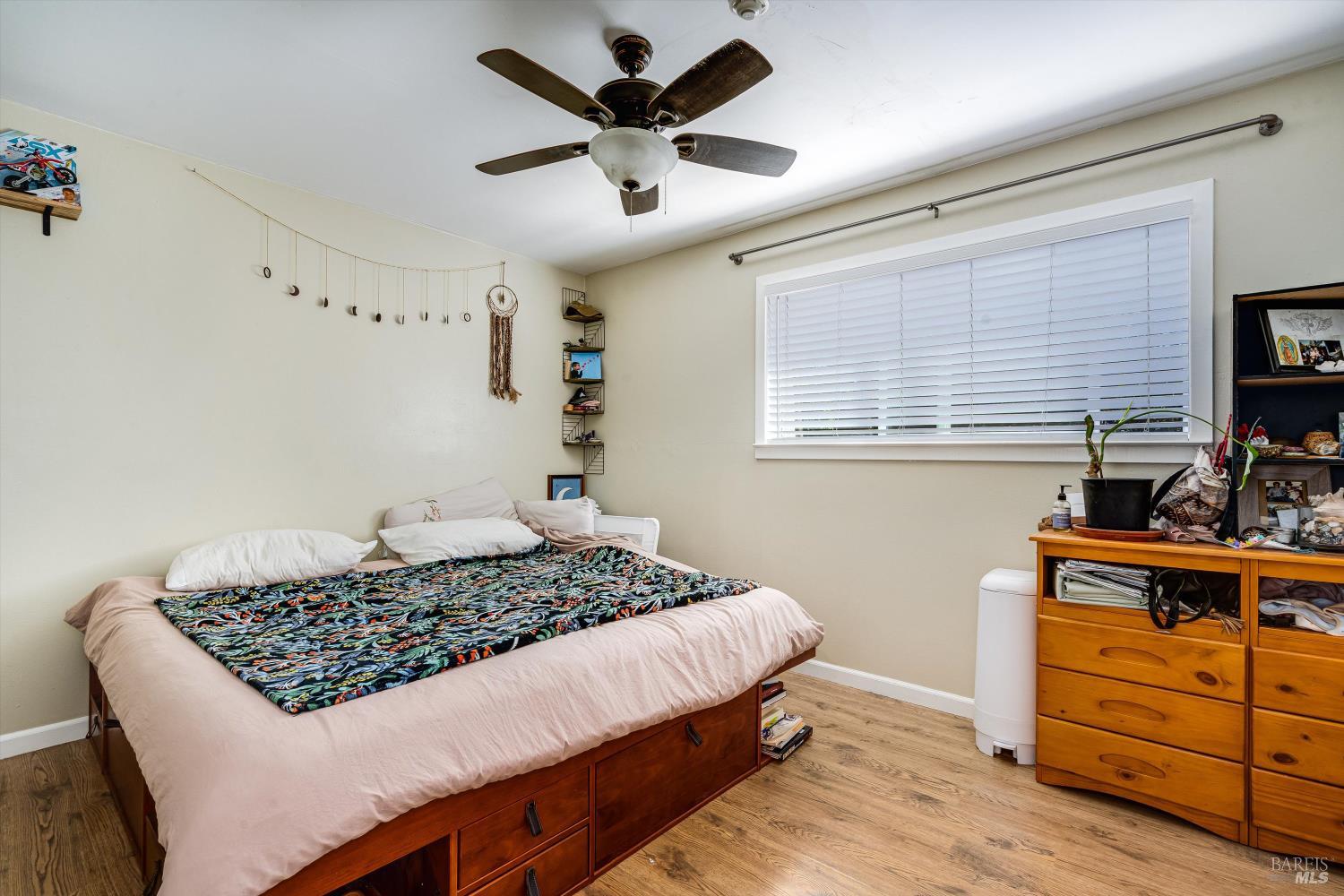 133 W Agua Caliente Rd