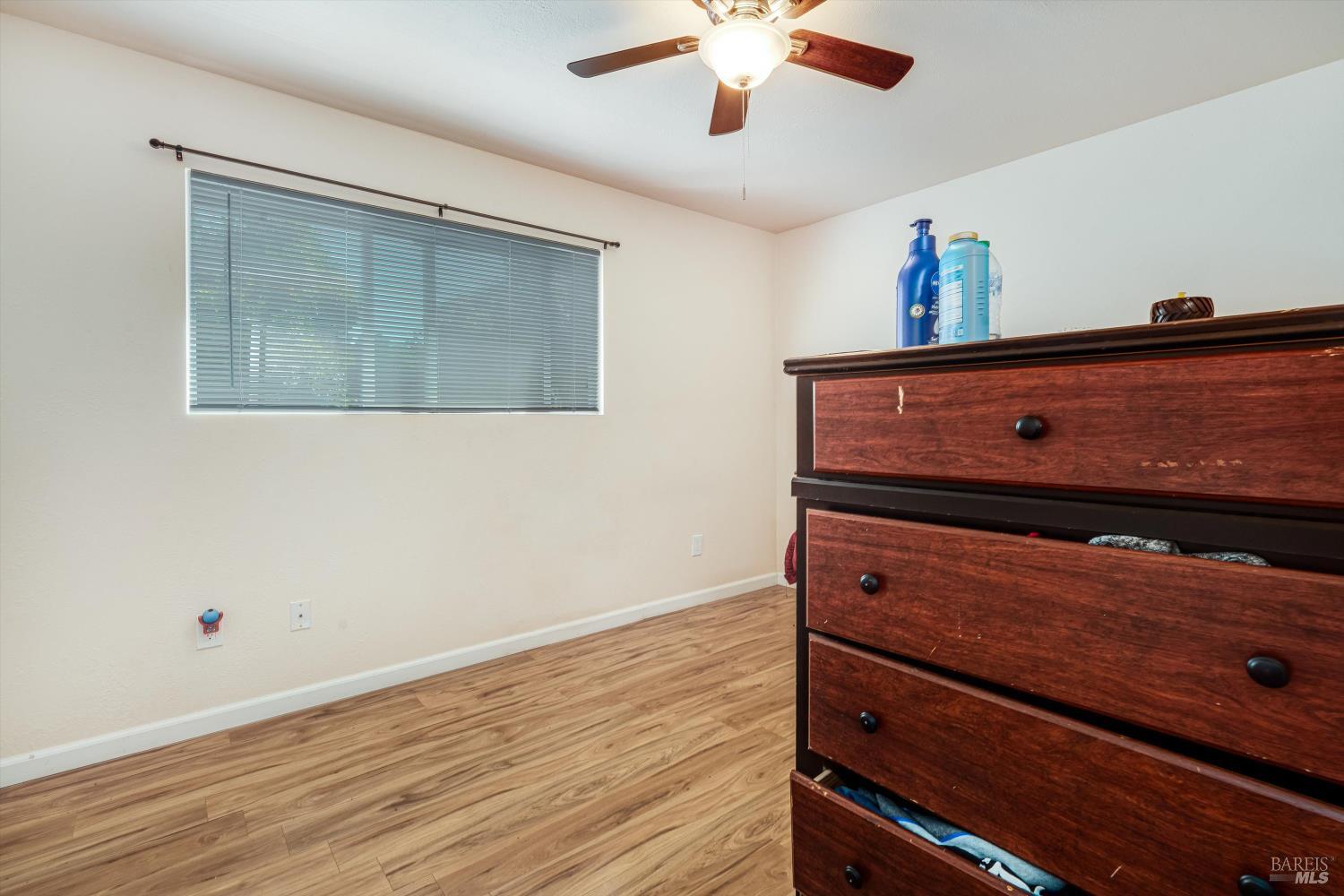 133 W Agua Caliente Rd