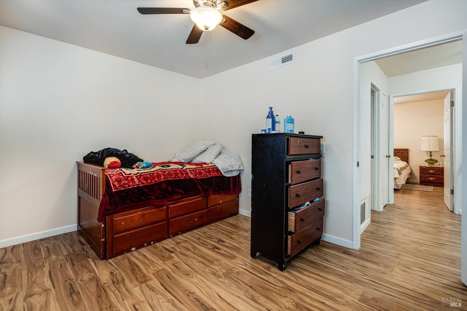 133 W Agua Caliente Rd