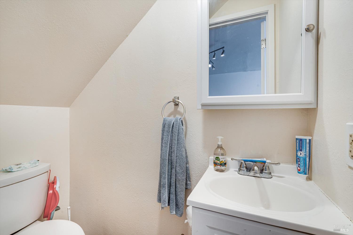 133 W Agua Caliente Rd