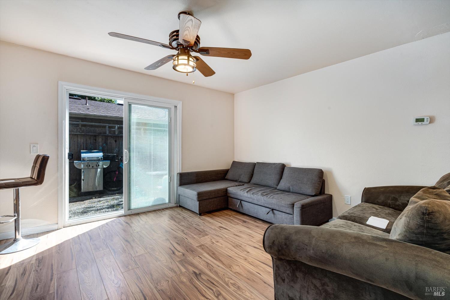 133 W Agua Caliente Rd