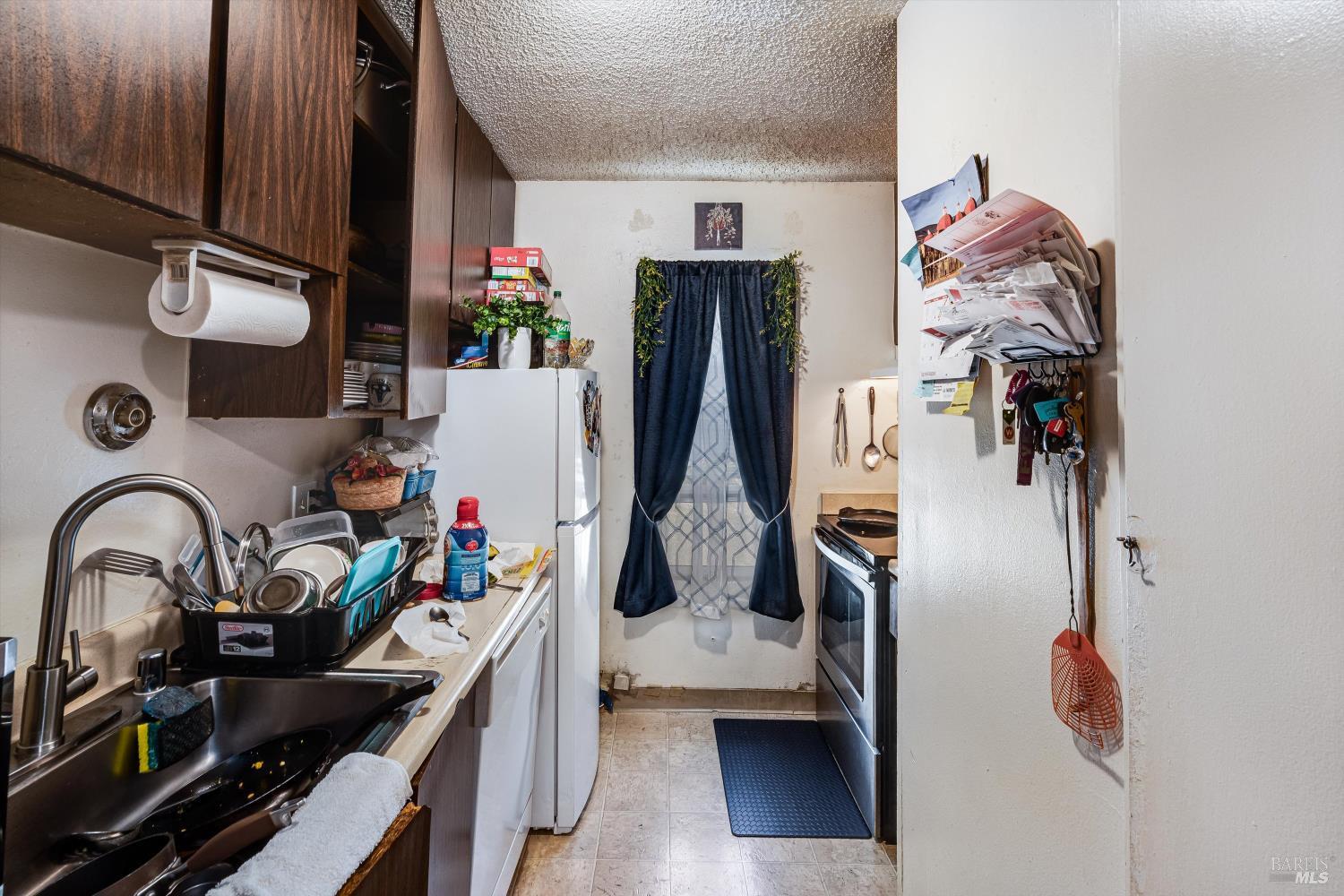 133 W Agua Caliente Rd