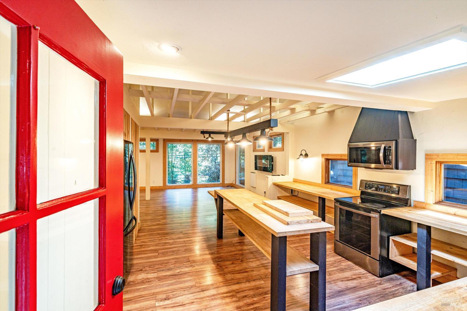 4350 Cazadero Hwy