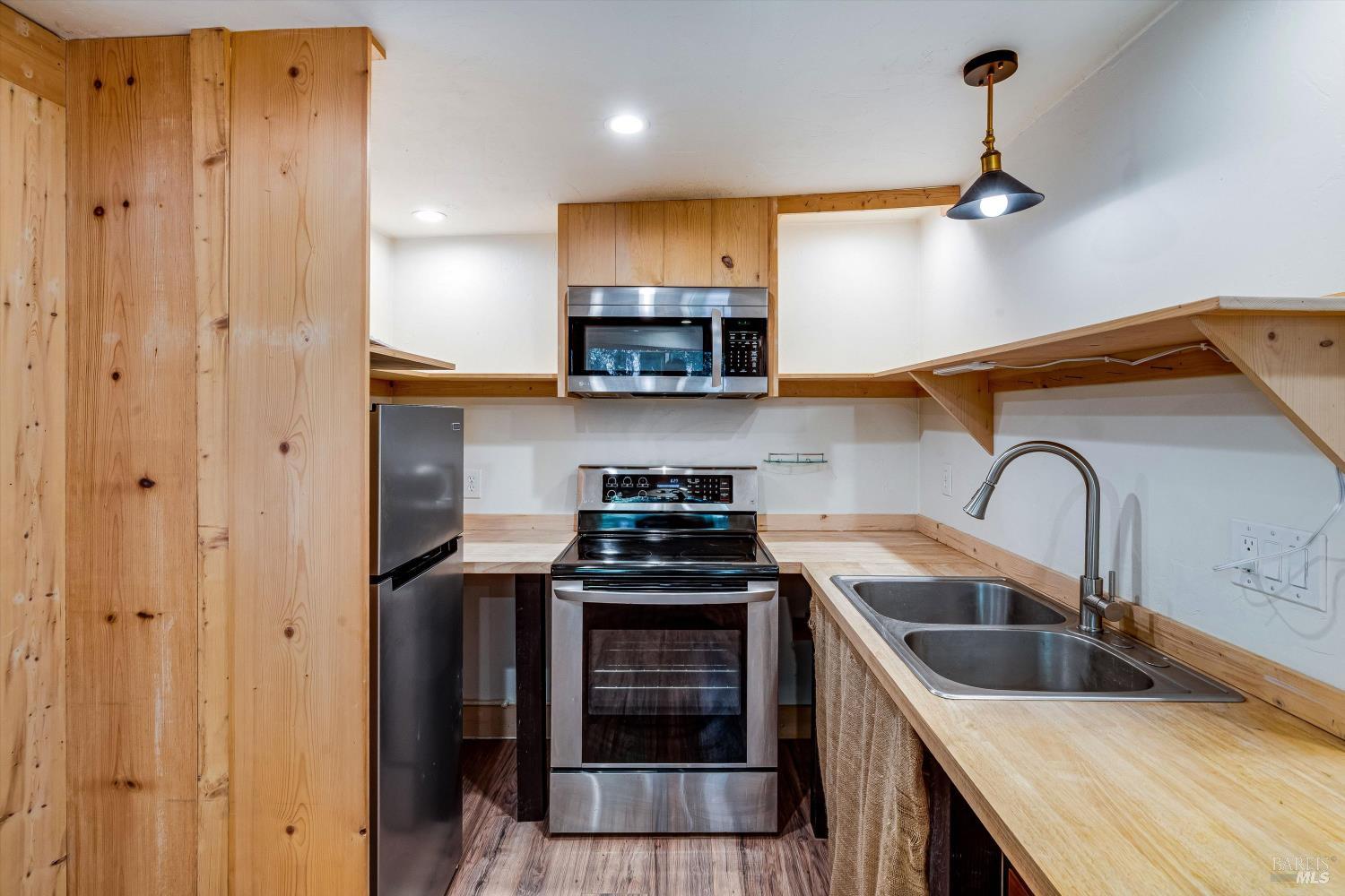 4350 Cazadero Hwy