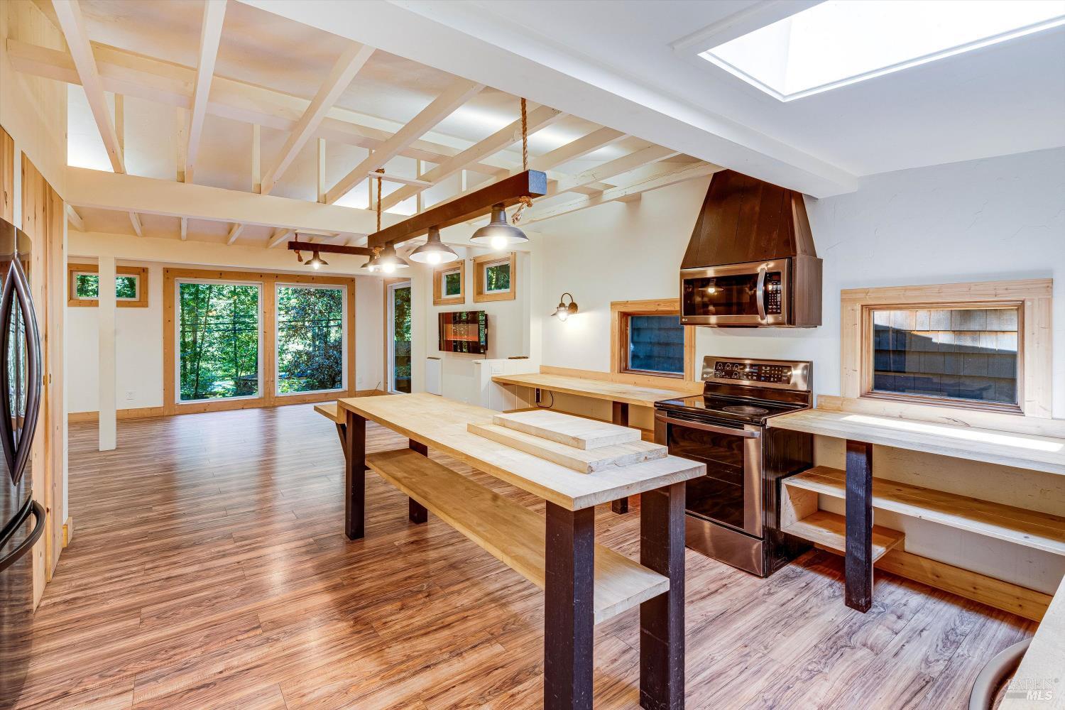 4350 Cazadero Hwy
