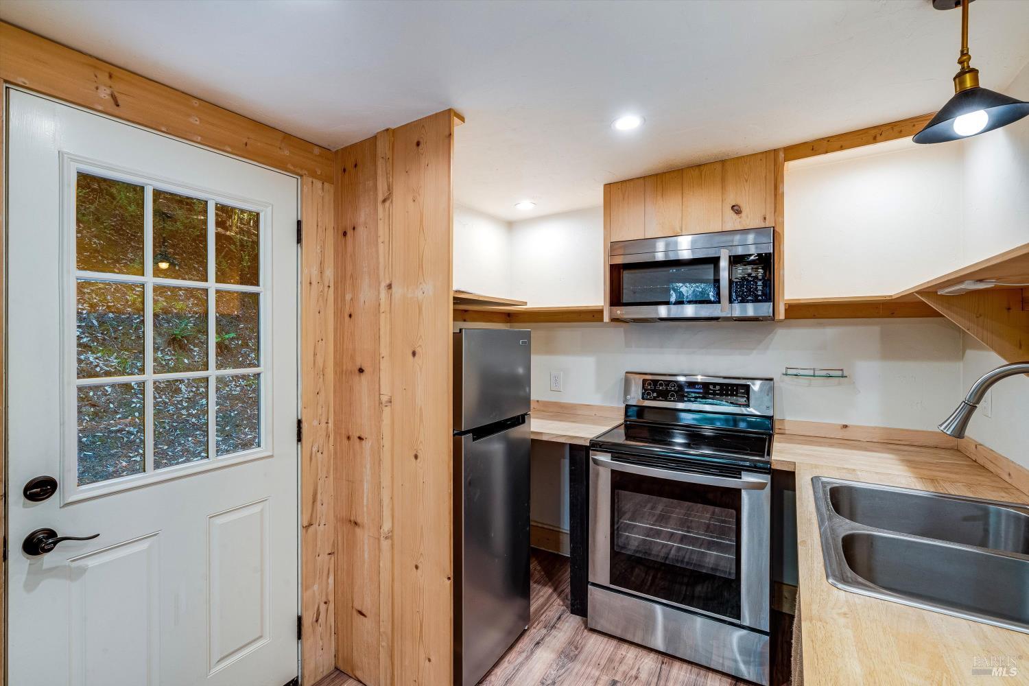 4350 Cazadero Hwy