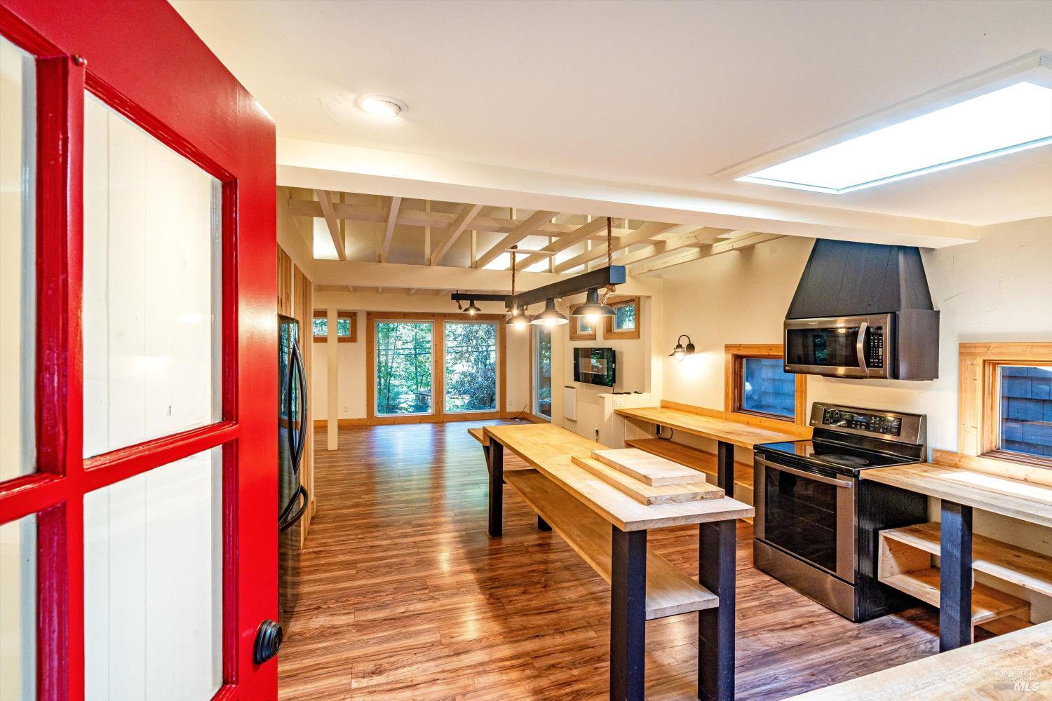 4350 Cazadero Hwy
