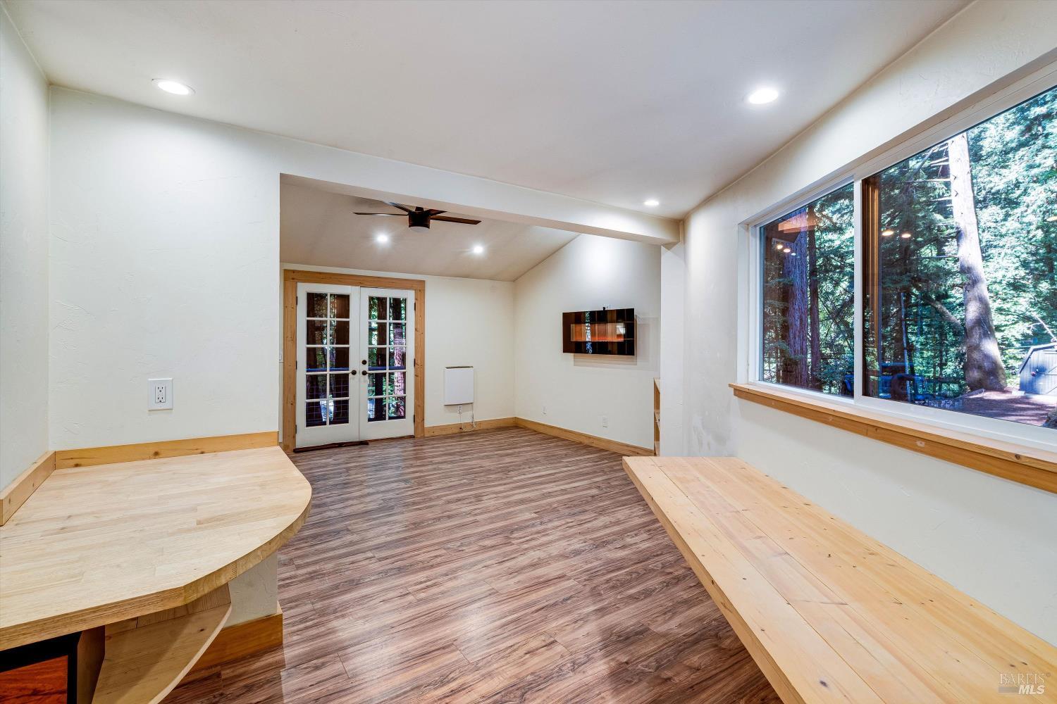 4350 Cazadero Hwy