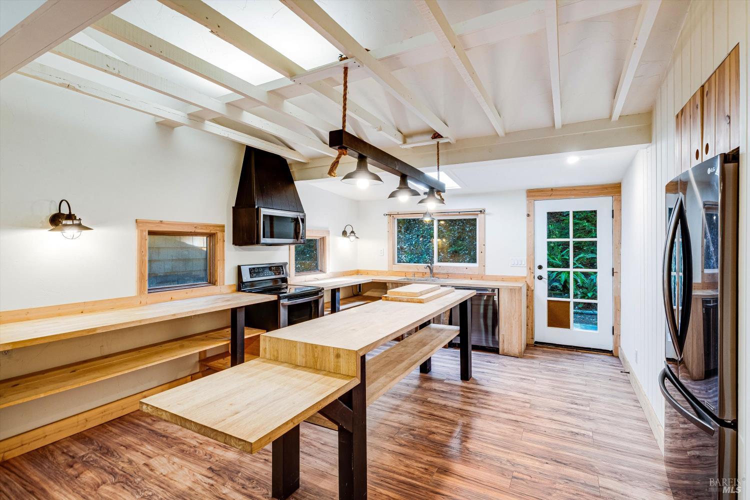 4350 Cazadero Hwy