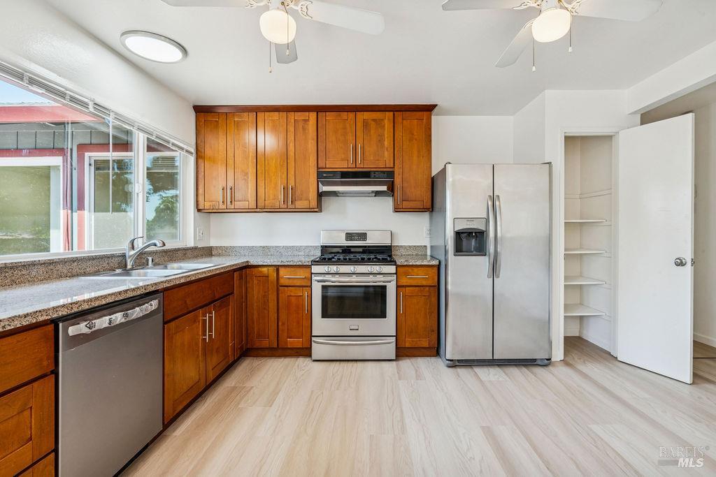 1120 S Mcdowell Blvd