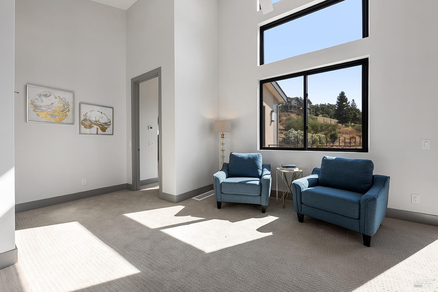 5095 Knollwood Court