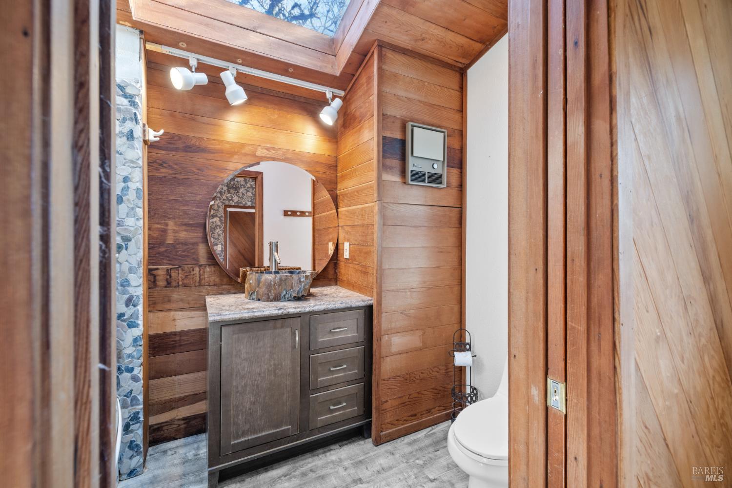 9105 Loch Haven Drive