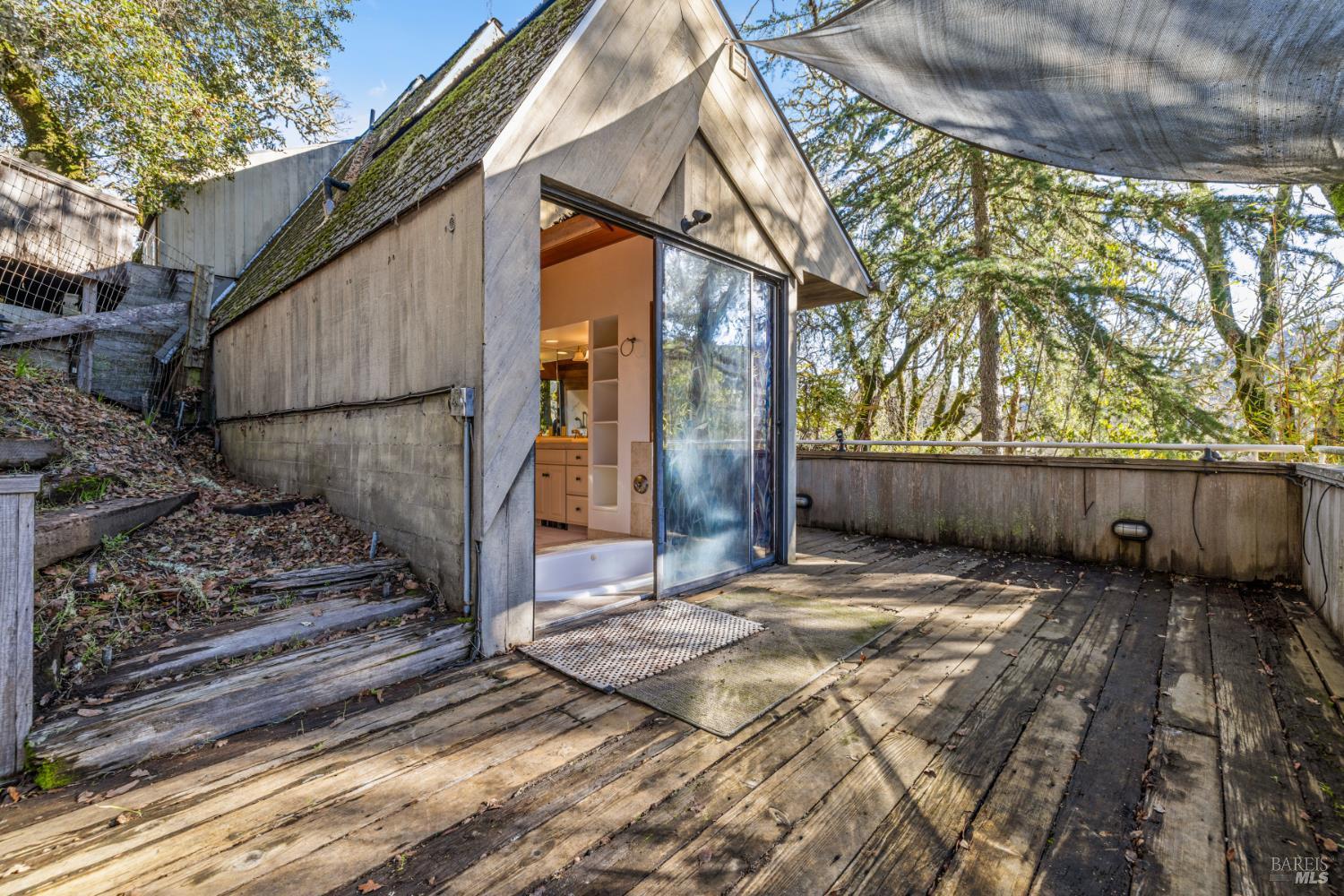 9105 Loch Haven Drive