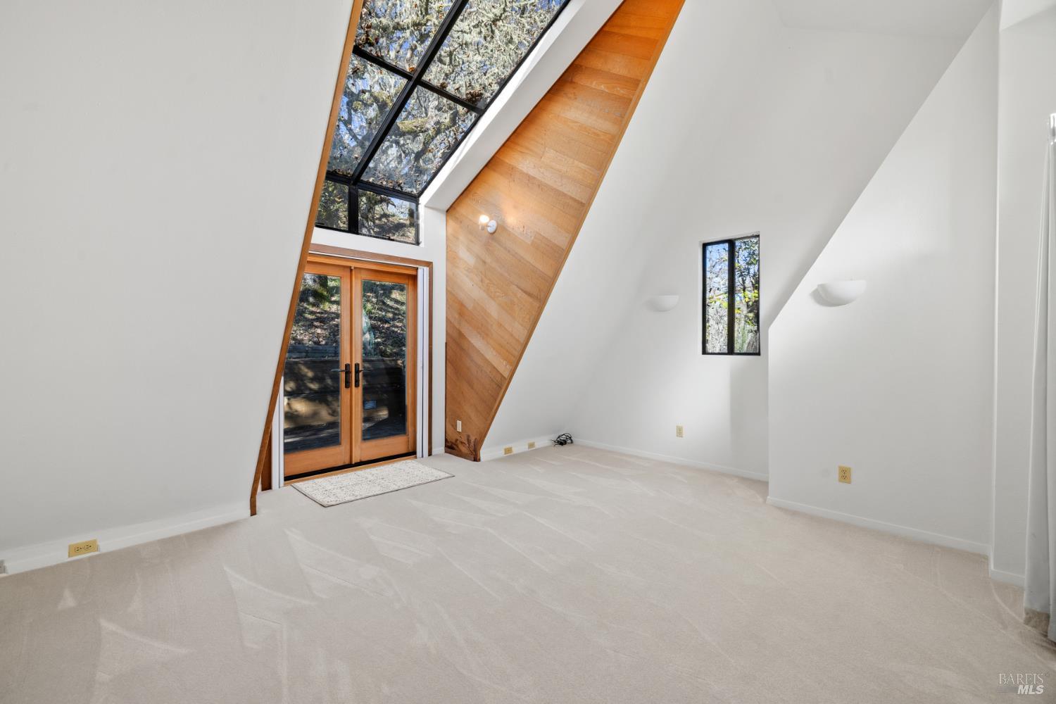 9105 Loch Haven Drive