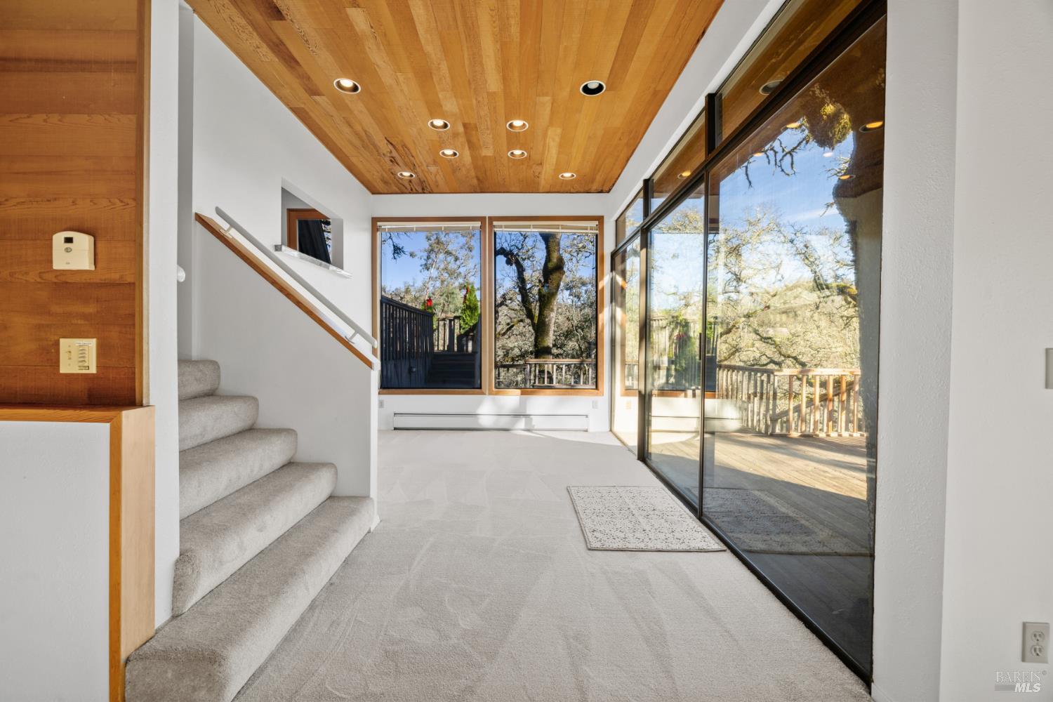 9105 Loch Haven Drive