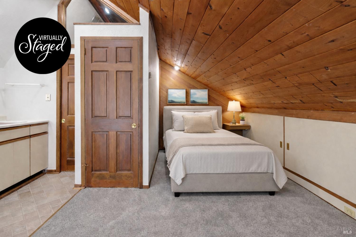 9105 Loch Haven Drive