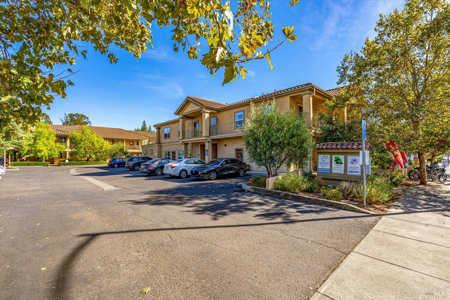 1254 Broadway Unit: #B