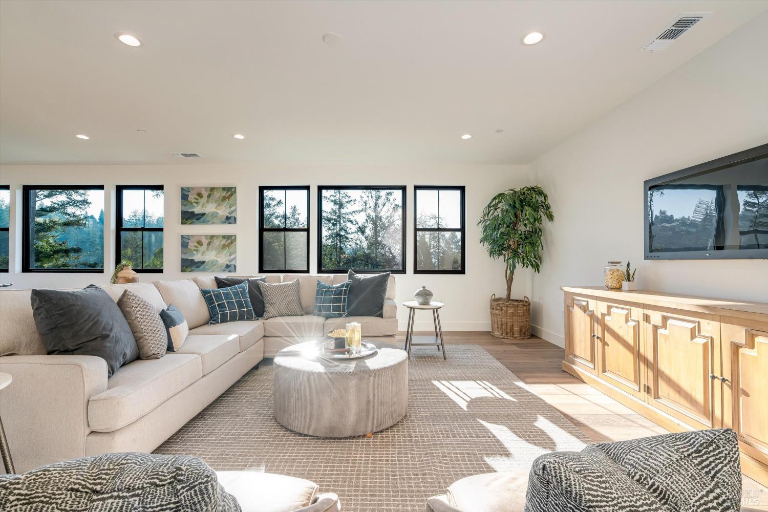 3684 Crown Hill Drive