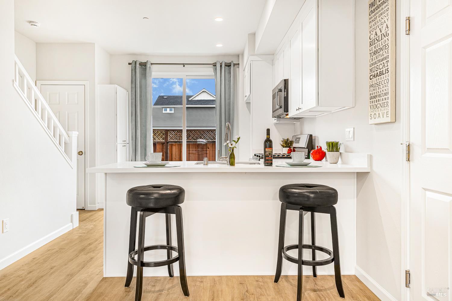 1964 Las Ventanas Drive