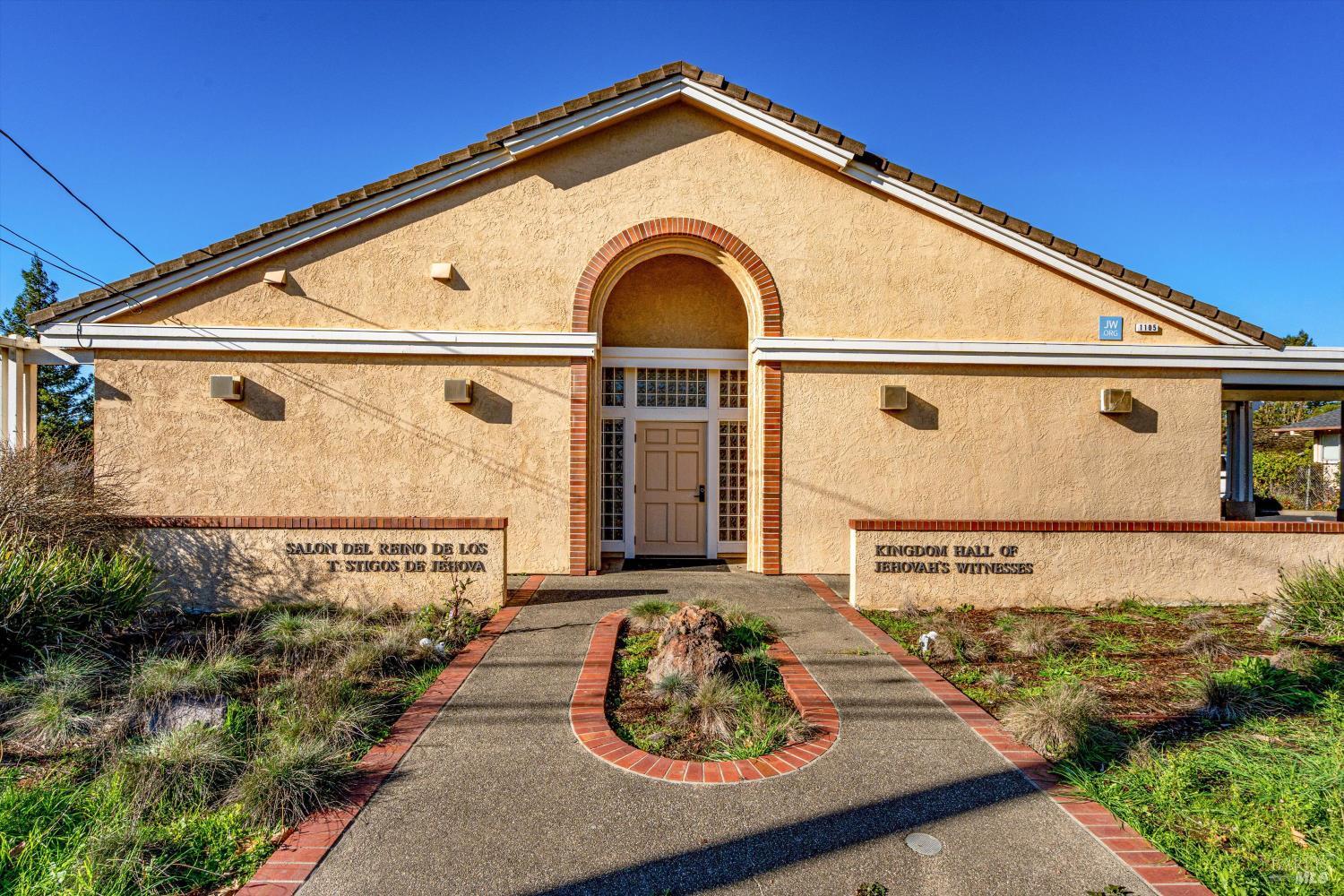 1105 University Street