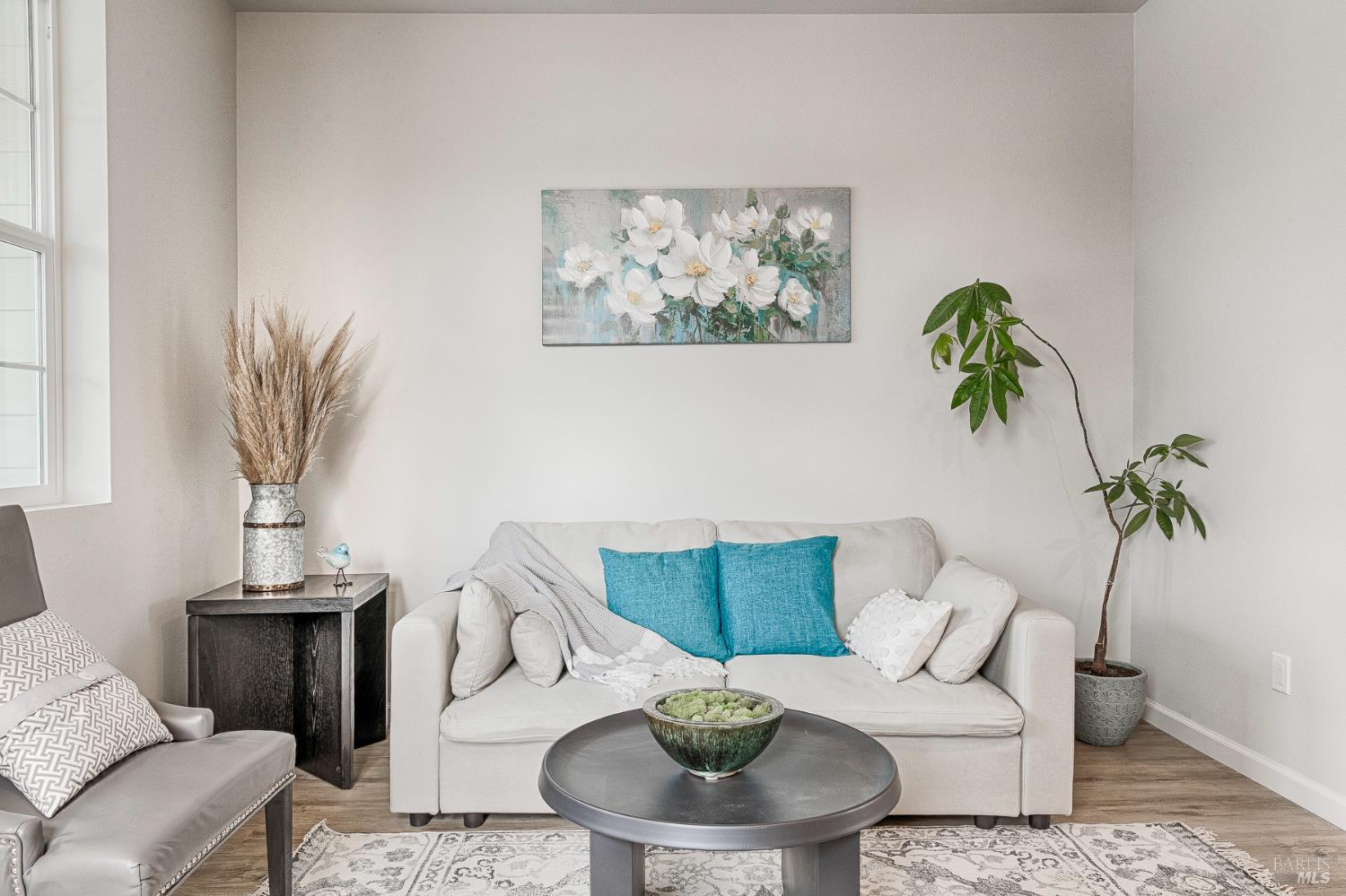 1962 Las Ventanas Drive