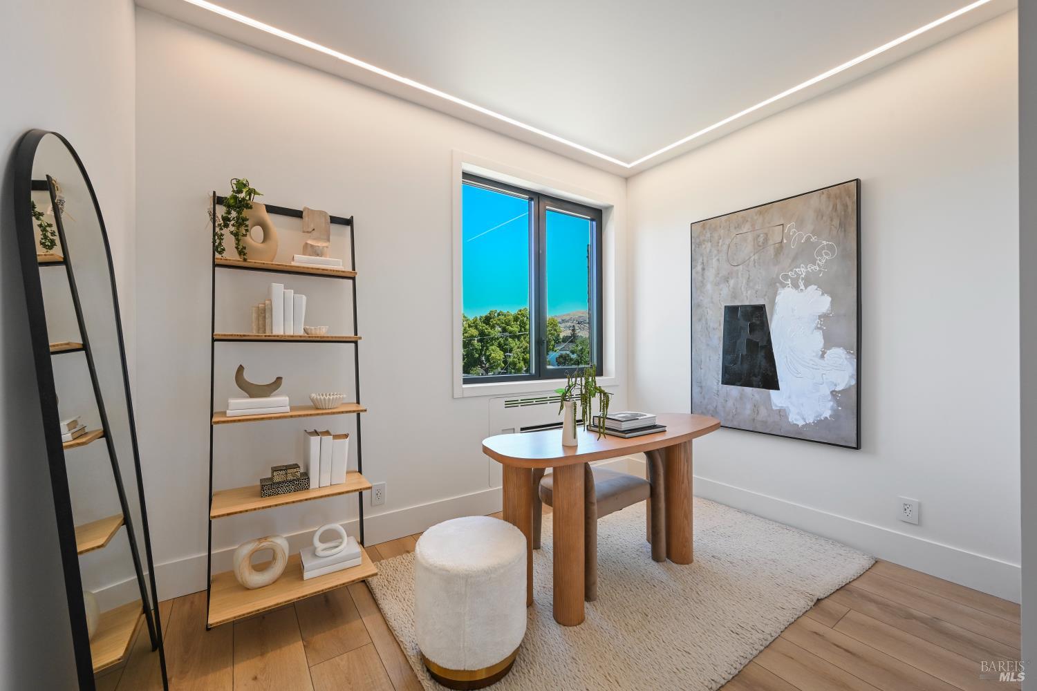 16799 Meadow Oaks Drive