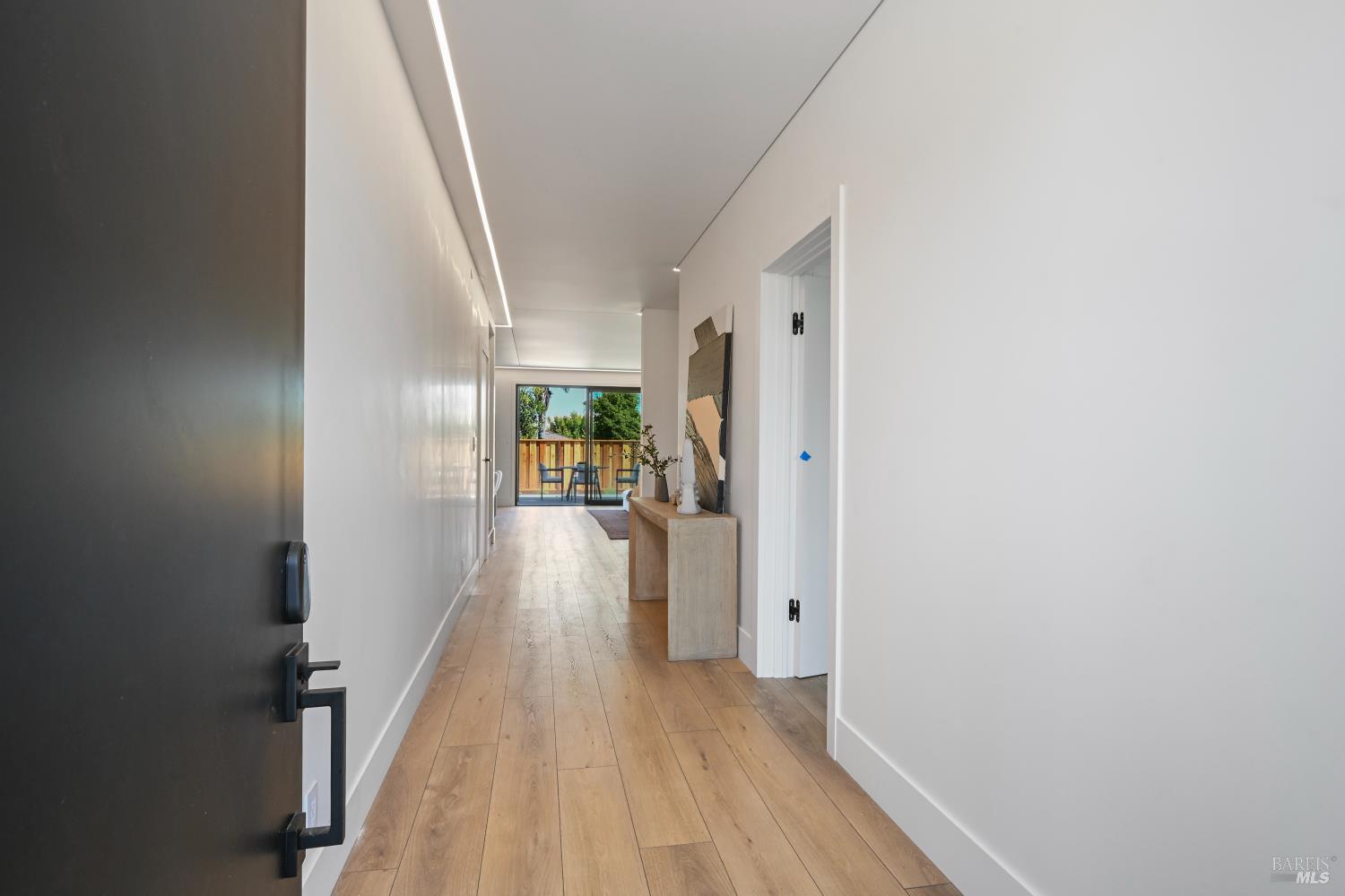 16799 Meadow Oaks Drive