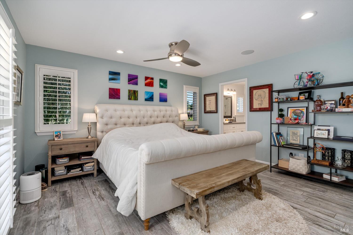 10 Oak Tree Drive