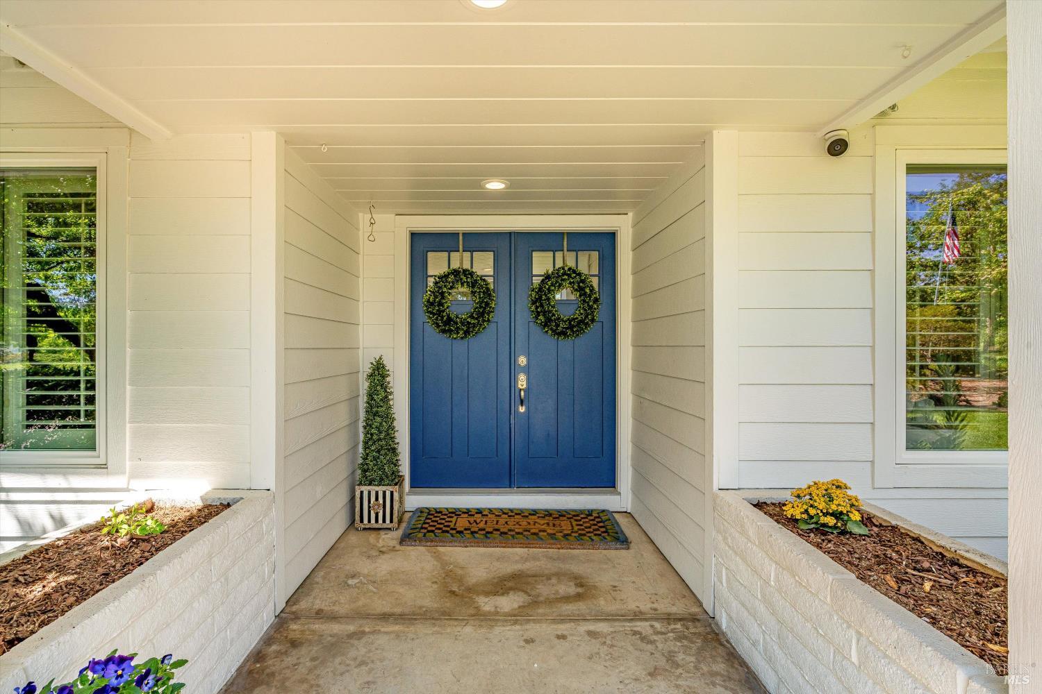 10 Oak Tree Drive