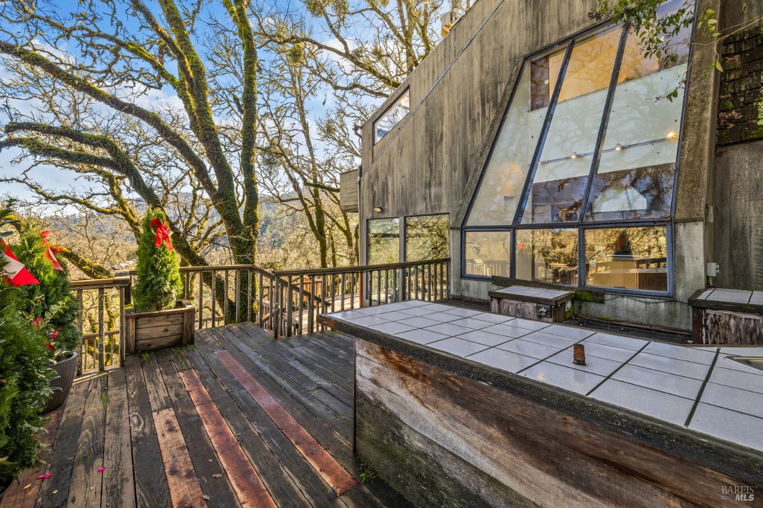 9105 Loch Haven Drive