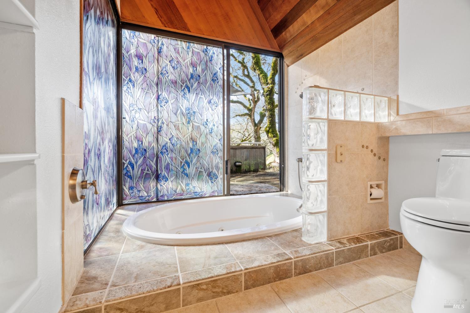 9105 Loch Haven Drive