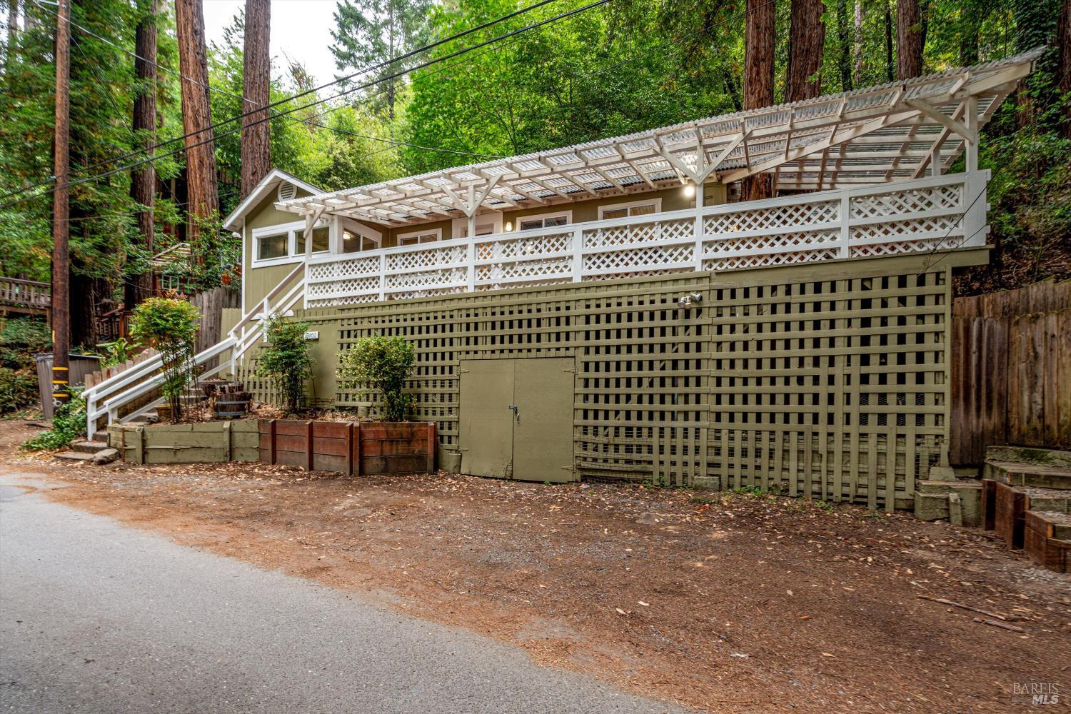 15300 Canyon 3 Road